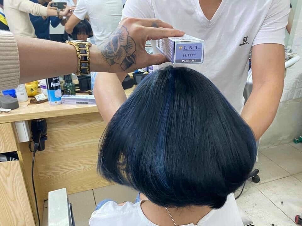 [HCM]Thuốc nhuộm tóc TNT màu xám chì ( có kèm trợ nhuộm)