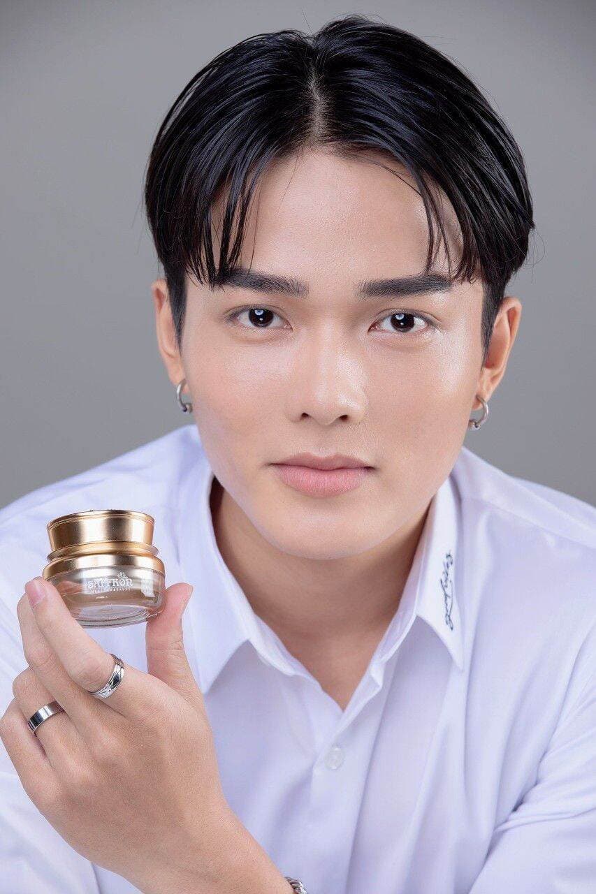 NÁM SAFFRON 🍓 dưỡng da trắng + ngăn ngừa lão hóa da + ngừa nám tàn nhang