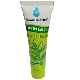 [HCM]SỮA RỬA MẶT SÁNG DA TRÀ XANH TINH CHẤT SERUM NHẬT VIỆT COSMETICS 100ML