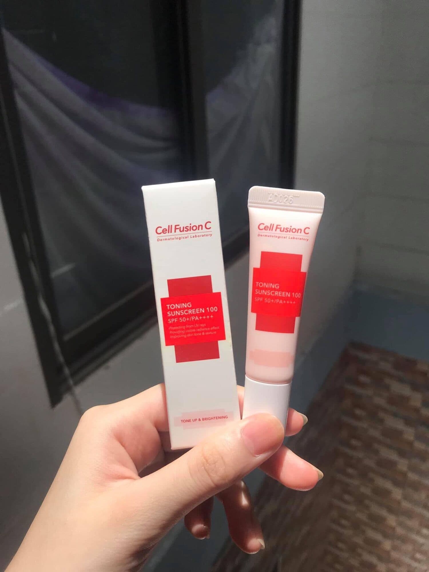 [Minisize] Kem Chống Nắng Nâng Tone Cell Fusion C Toning Sunscreen 100 [10ml]-mọi loại da