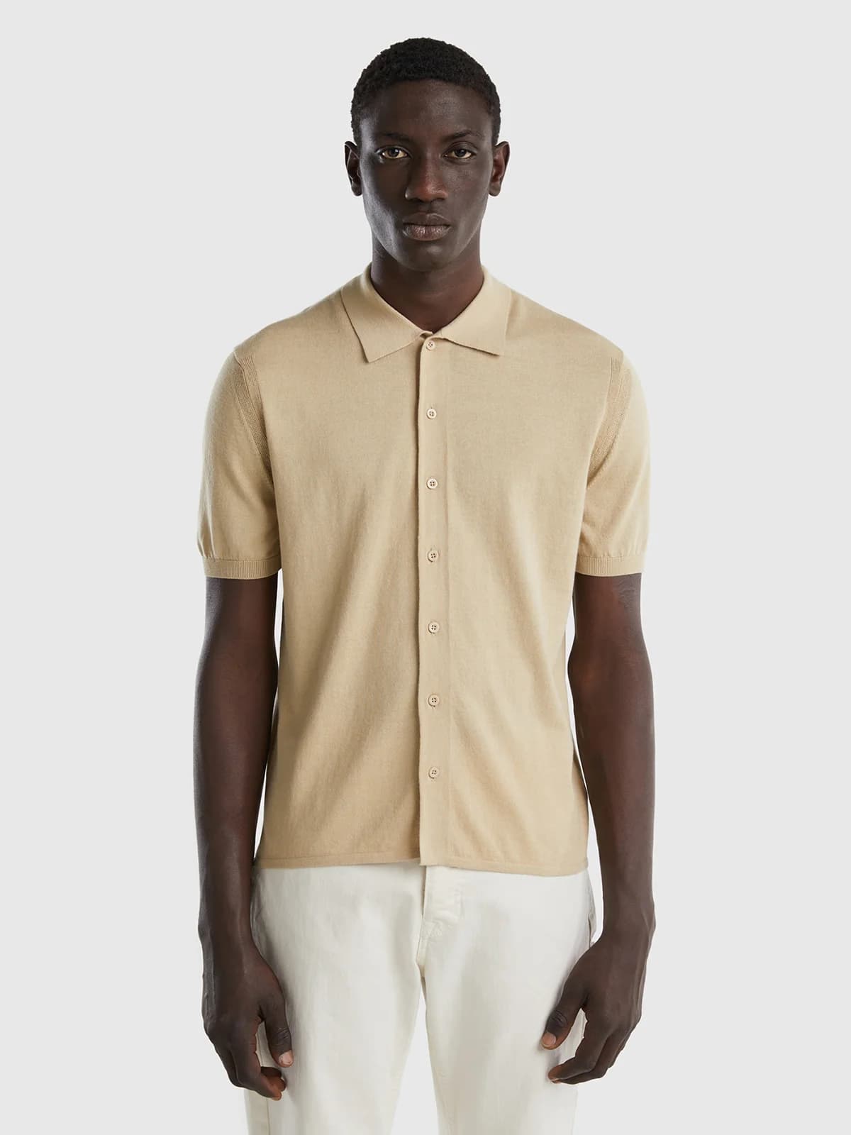 United Colors of Benetton - Áo Sơ Mi Nam Tay Ngắn Short Sleeve Shirt In Jersey - BEIGE