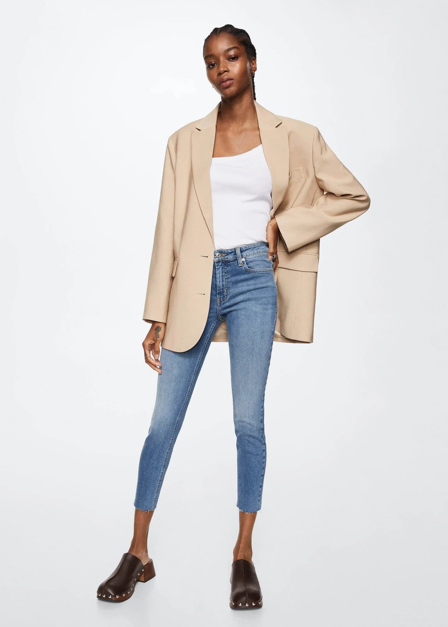 Mango - Quần Jeans Isa - MEDIUM BLUE