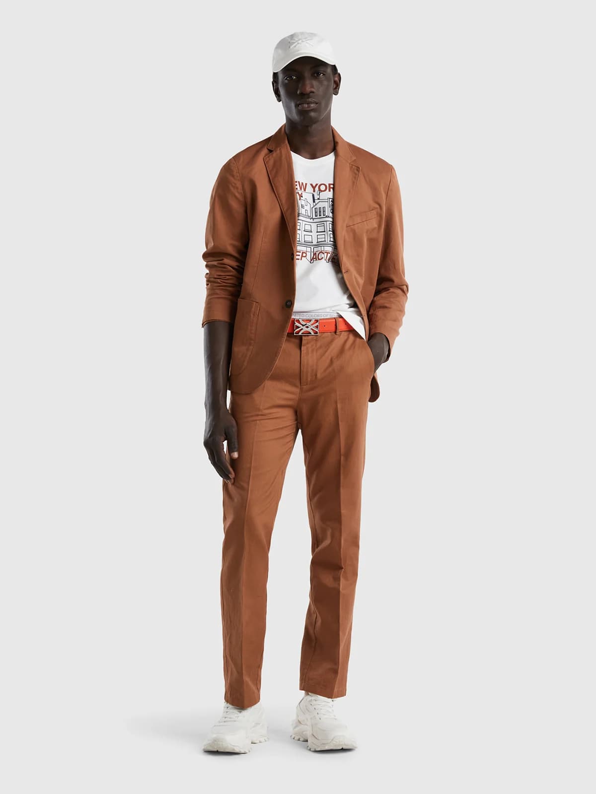 United Colors of Benetton - Quần Khaki Nam Dài Straight Chinos In Linen Blend - BROWN