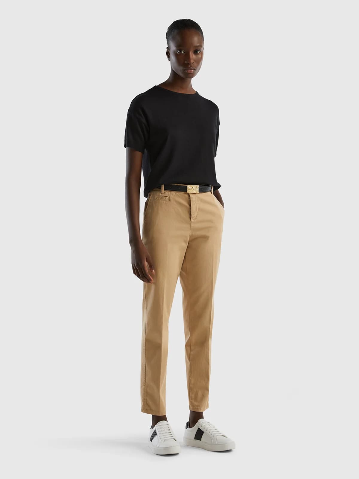 United Colors of Benetton - Quần Khaki Nữ Dài Slim Fit Cotton Chinos - CAMEL