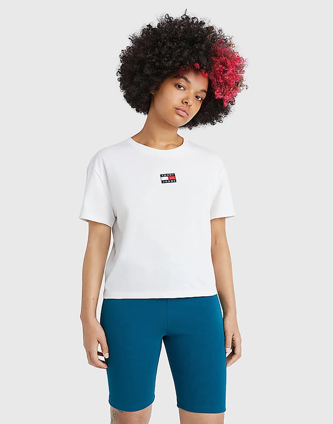Tommy Jeans - Áo Thun Nữ Tay Ngắn TJW Tommy Center Badge Tee - WHITE