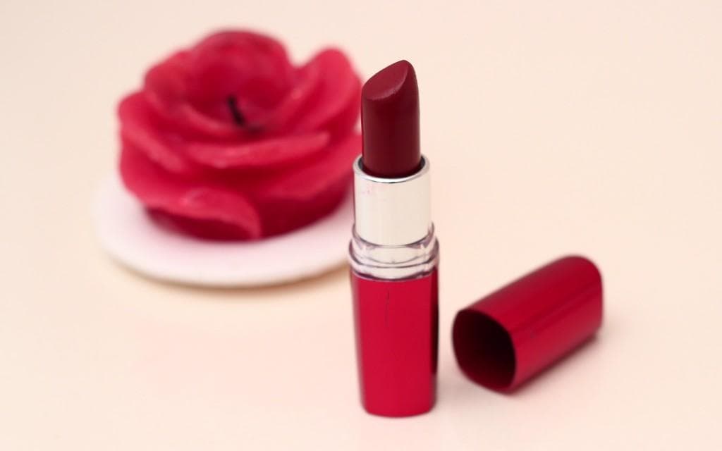 Son siêu ẩm Moisture Extreme Lipstick No.590 - Bourgogne Burgundy