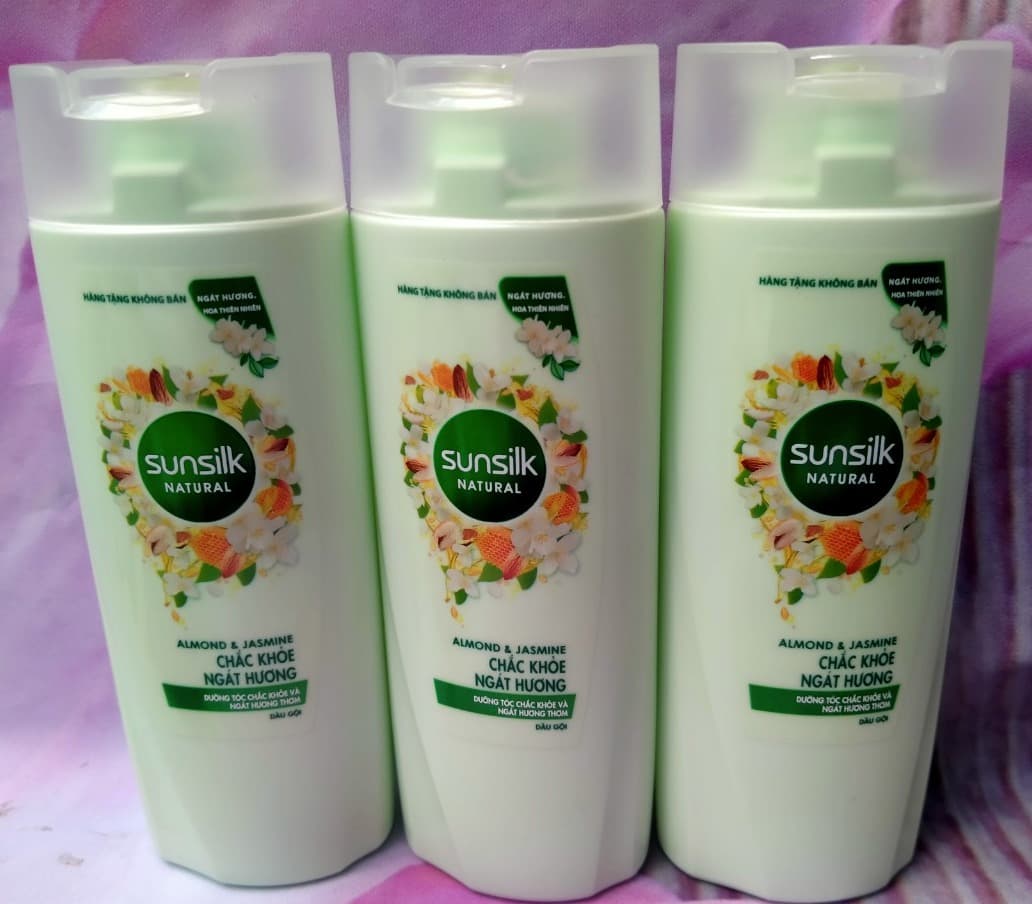 [HCM]Combo 3 Chai DẦU GỘI SUNSILK NATURAL MỀM MƯỢT TOẢ HƯƠNG - CHẮC KHOẺ NGÁT HƯƠNG 70G