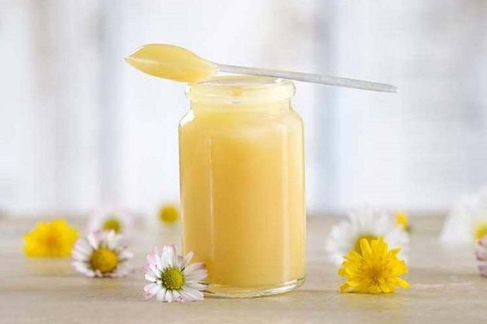 [HCM]Sữa Ong Chúa Dưỡng Da Sạch Mụn Nguyên Chất Bảo Lộc 100gr