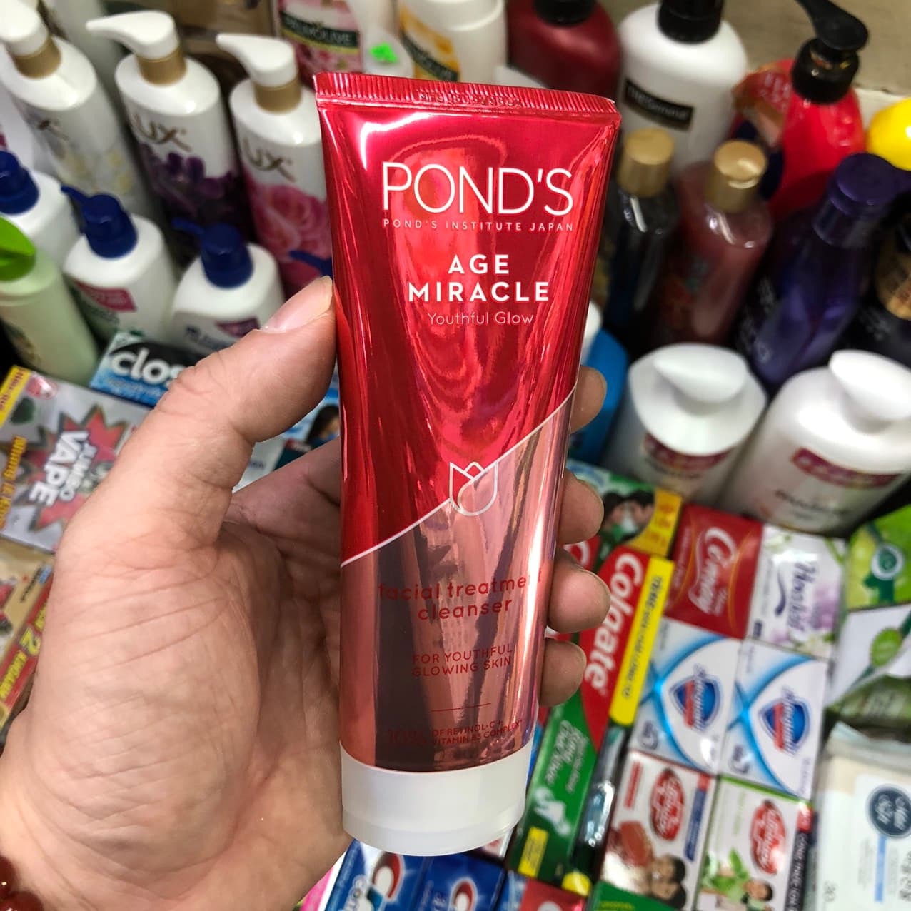 Sữa rửa mặt Ponds Age Miracle trắng hồng tạng rỡ 100ml