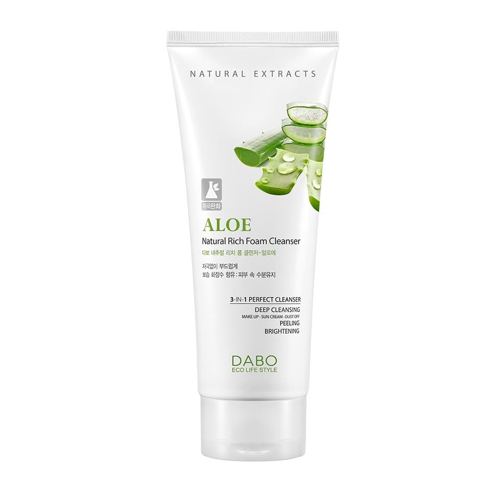 Sữa rửa mặt Dabo trà xanh 3 in 1 ngừa mụn và giảm nhờn hiệu quả Hàn Quốc 60ml