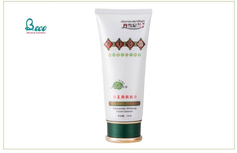 Sữa Rửa Mặt Hoàng Cung Xanh
