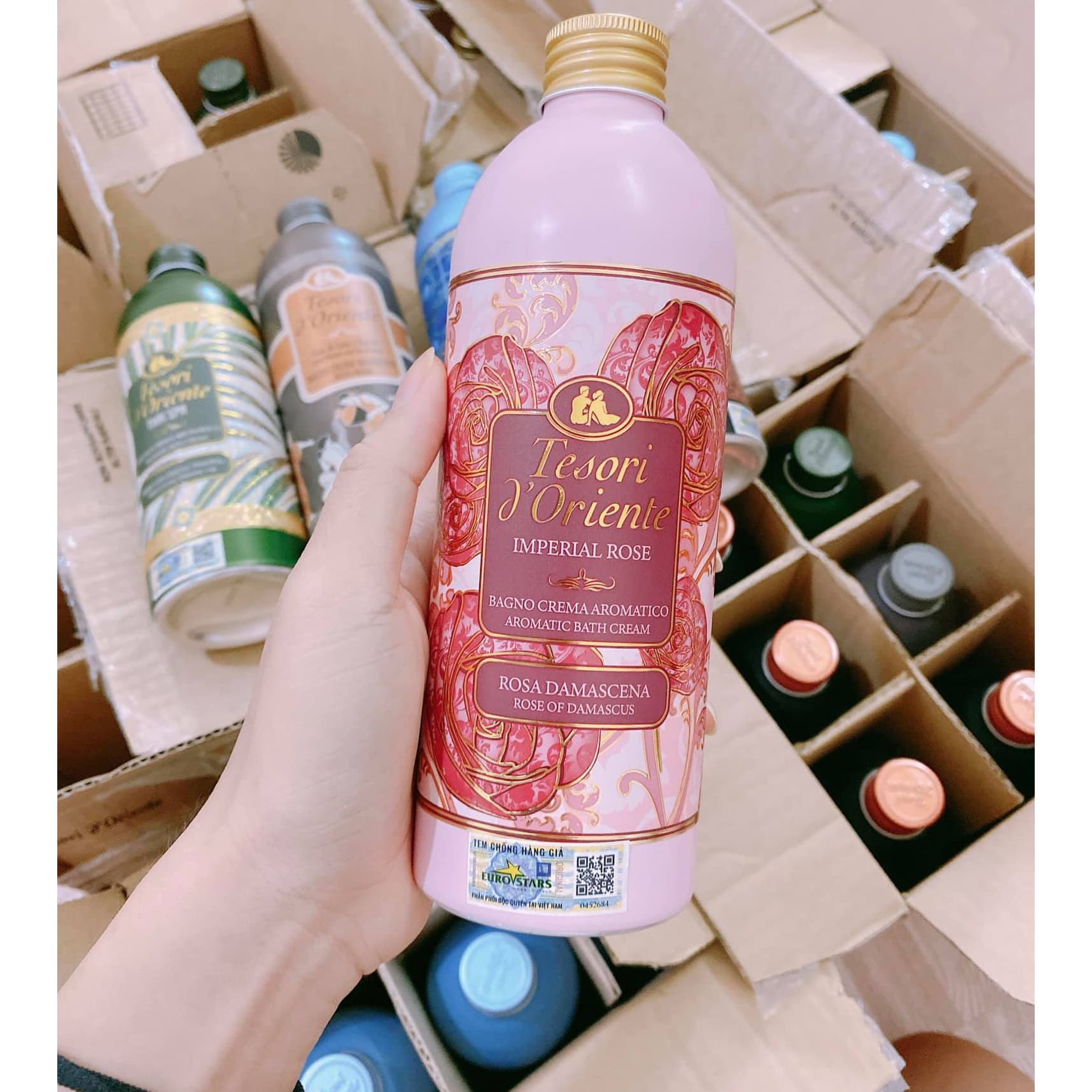 Sữa tắm nước hoa  Tesori D Oriente lưu hương 500ml-  Hương hoa hồng