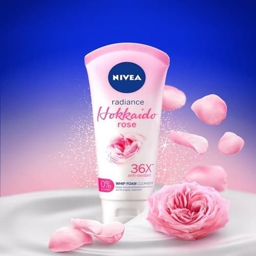 [HCM]Sữa Rửa Mặt Nivea Tạo Bọt Chiết Xuất Hoa Hồng Hokkaido Làm Làn Da Sạch Tinh Khiết