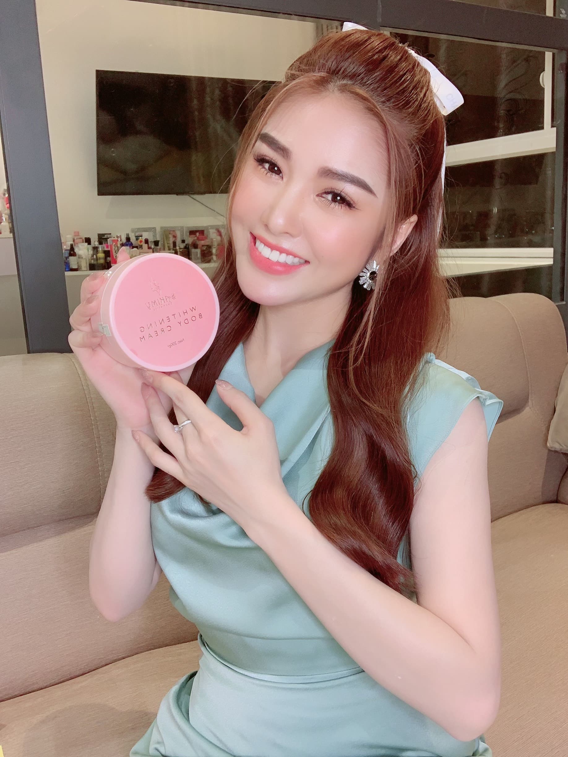 Kem dưỡng trắng da body SAKIMY tặng 1 serum kích trắng Sakimy  + 5 bàn chải (Chính hãng)