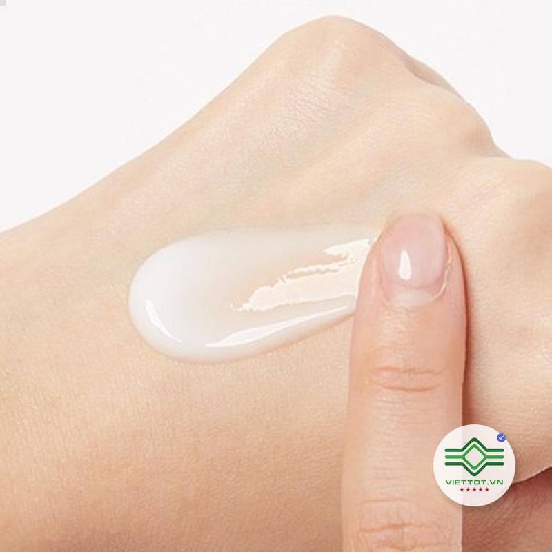 Kem Dưỡng Trắng Da Nâng Tone Tức Thì Innisfree Jeju Cherry Blossom Tone-Up Cream Sample VT104