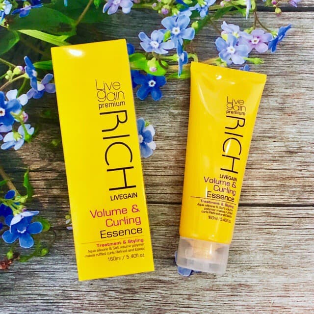 Kem dưỡng và tạo kiểu tóc xoăn Livegain Premium Rich Volume & Curling Essence 160ml