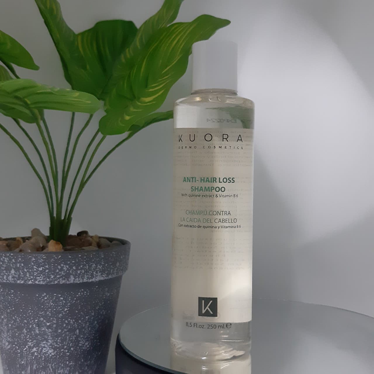 Dầu Gội Chống Rụng Tóc - ANTI HAIR LOSS SHAMPOO WITH QUININE EXTRACT & VITAMIN B6 - KUORA DERMOCOSMETIC