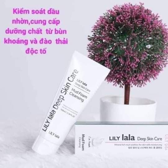 Sữa rửa mặt Hàn Quốc LILY lala Deep Skin Care 100ml