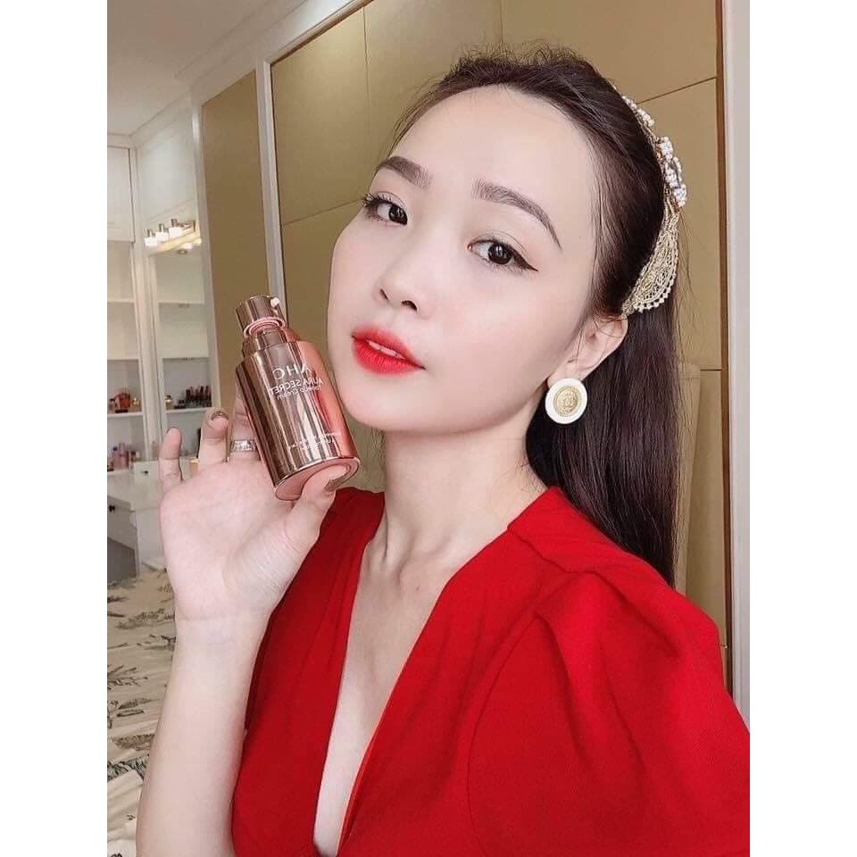 KEM DƯỠNG TRẮNG DA AHC AURA SECRET TONE UP CREAM 3 in 1