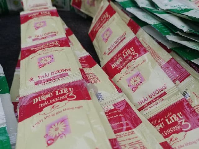 Dầu gội dược liệu Thái Dương 3 Hương nước hoa - dạng gói