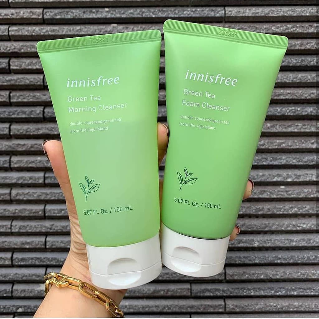 [ Mẫu Mới 2019] Sữa rửa mặt trà xanh Innisfree Green Tea Foam Cleanser (150ml)