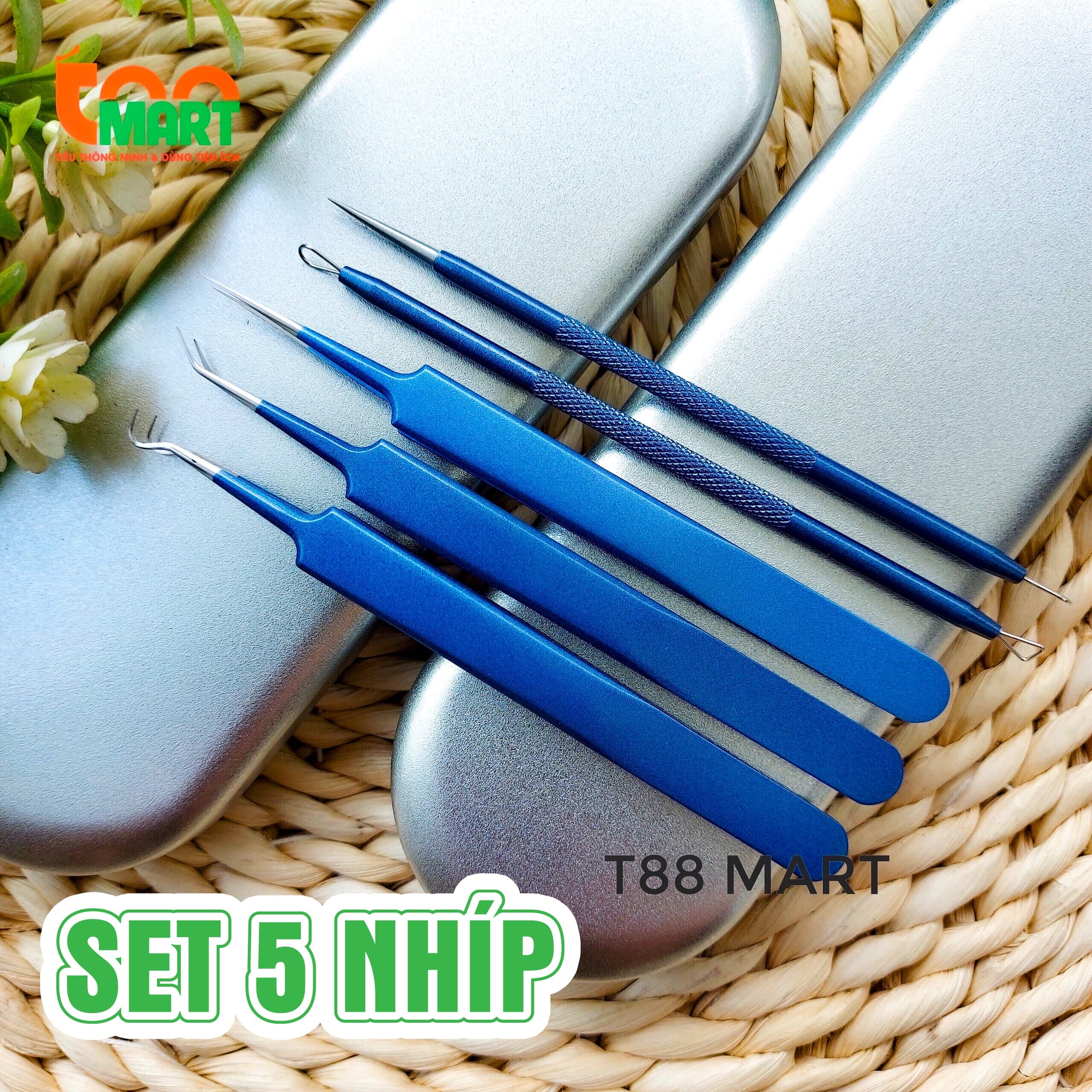 Bộ nhíp 5 món lấy nhân mụn ( loại chuyên dùng cho spa) chất liệu thép không gỉ cao cấp có hộp đựng kim loại chắn chắn giúp bạn chăm sóc da chuyên nghiệp dễ dàng mà không gây tổn thương bề mặt da