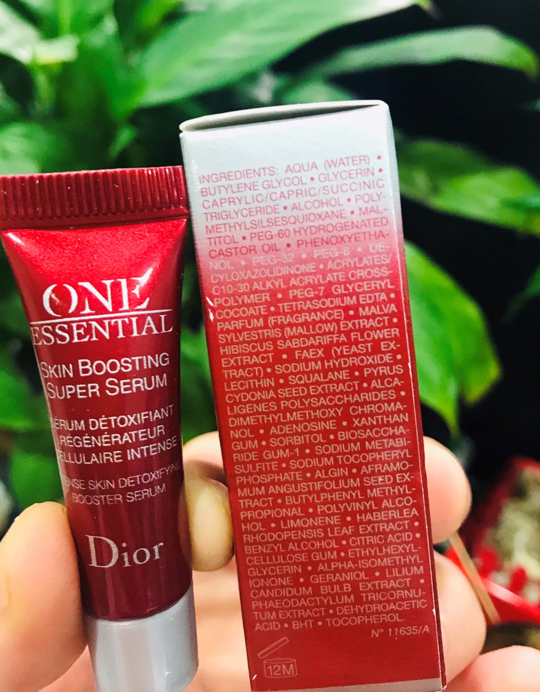 Tuýp Dior tinh chất sáng dachống lão hoá Skin Boosting Super Serum sample 3ml
