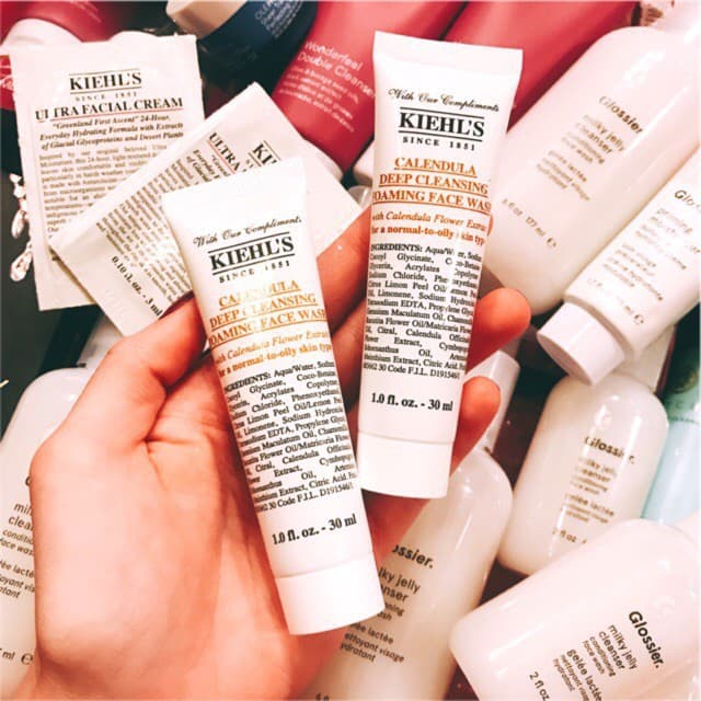 Sữa rửa mặt hoa cúc Kiehls 30ml