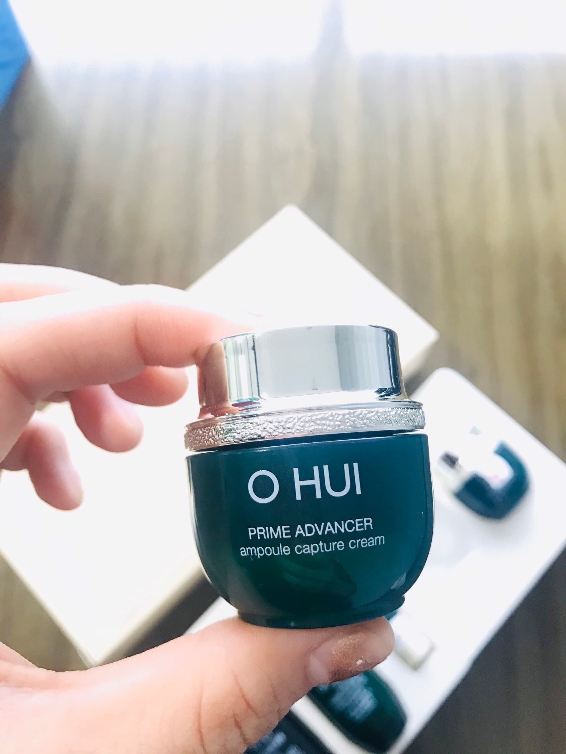 Kem Dưỡng Da Cho Làn Da Trắng Sáng Ohui Prime Advancer Ampoule Capture Cream 7ml
