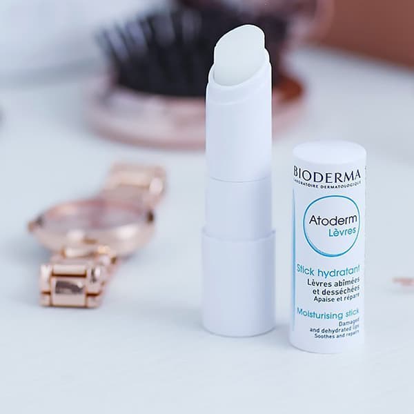 Son Dưỡng Môi Không Màu Bioderma Atoderm Levres Stick Hydratant
