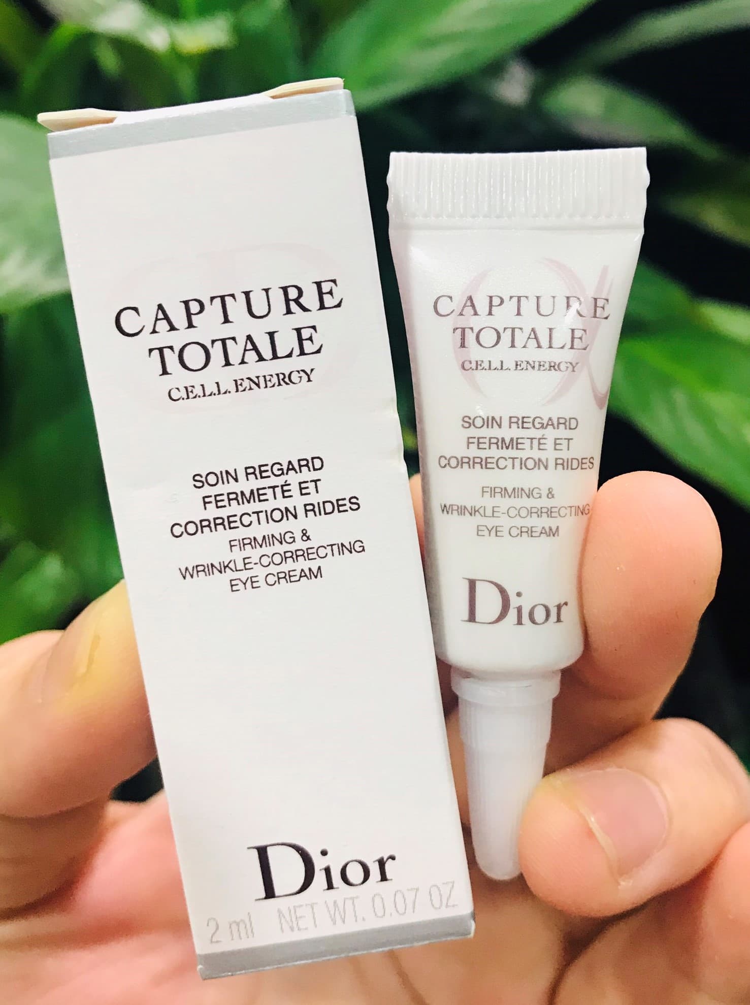 Kem dưỡng mắt Dior Capture Totale Firming & Wrinkle correcting creme ngăn lão hóa vết nhăn vùng mắt 3ml