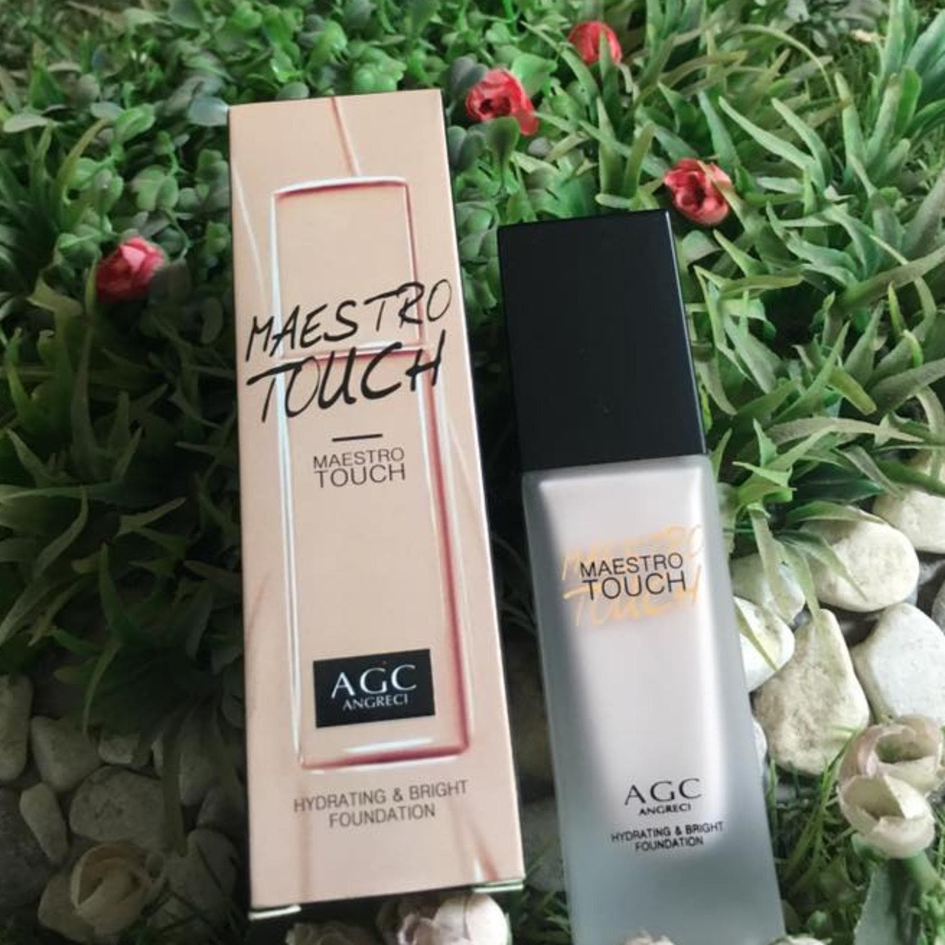 KEM NỀN MAESTRO TOUCH AGC