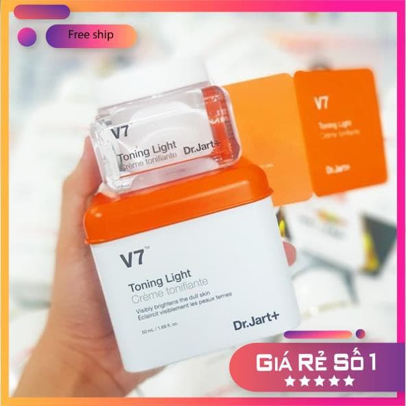Kem dưỡng da V7 Hàn Quốc