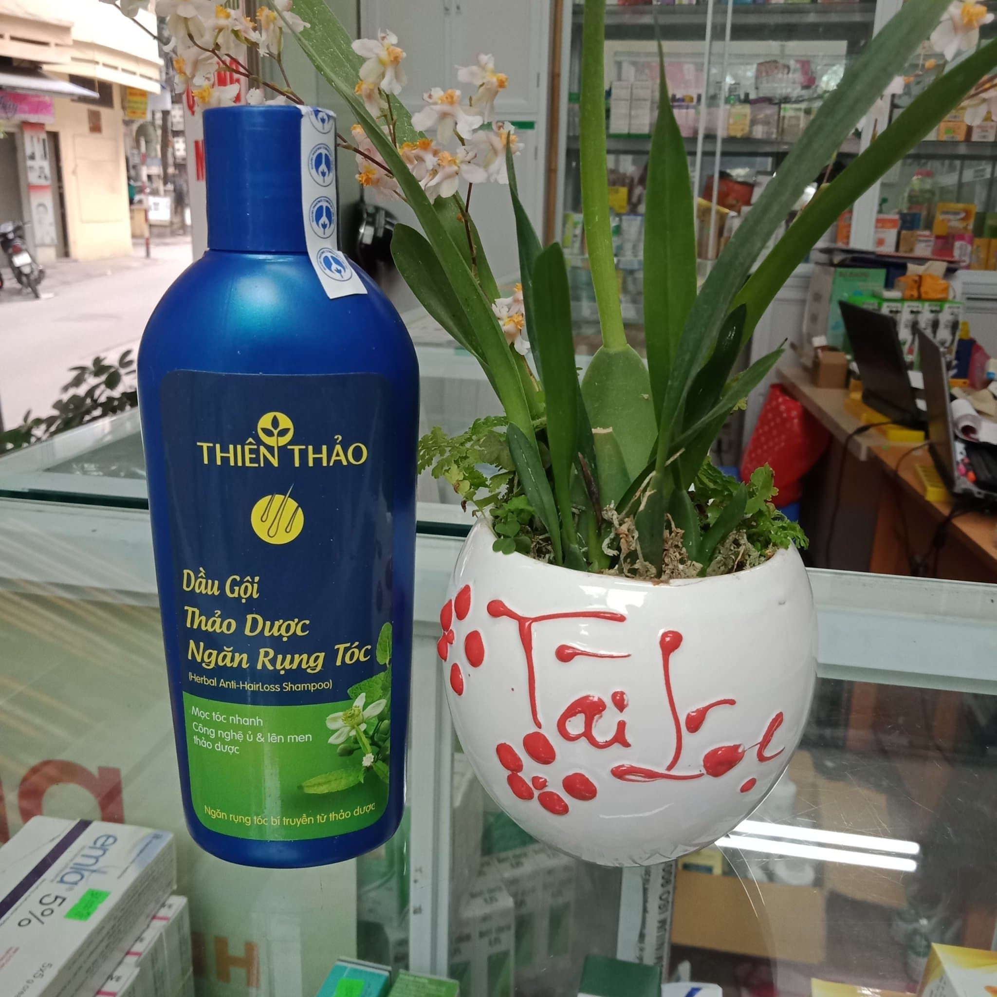 Dầu gội thảo dược Thiên Thảo 200ml
