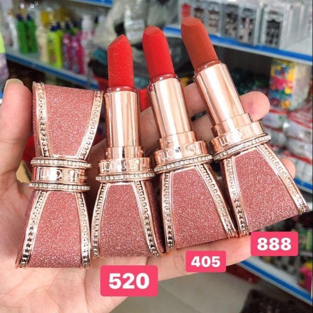 Son thỏi hình nơ Wodwod Diamond Enamel Bow Lipstick sang chảnh # 520 Đỏ Hồng