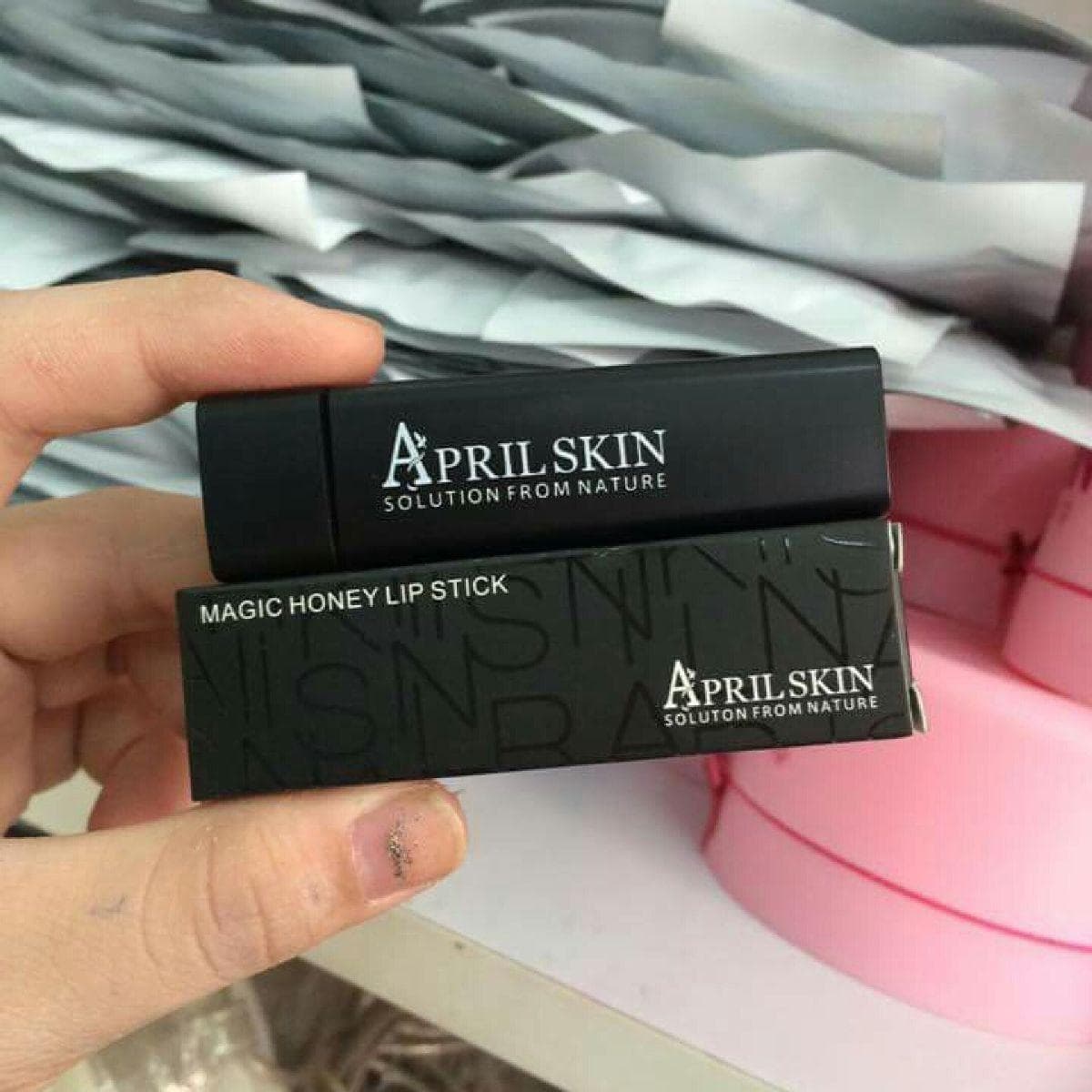 Son thỏi lì April Skin Magic Honey Lipstick Hàn Quốc 3.8g (#05 Hồng đậm)