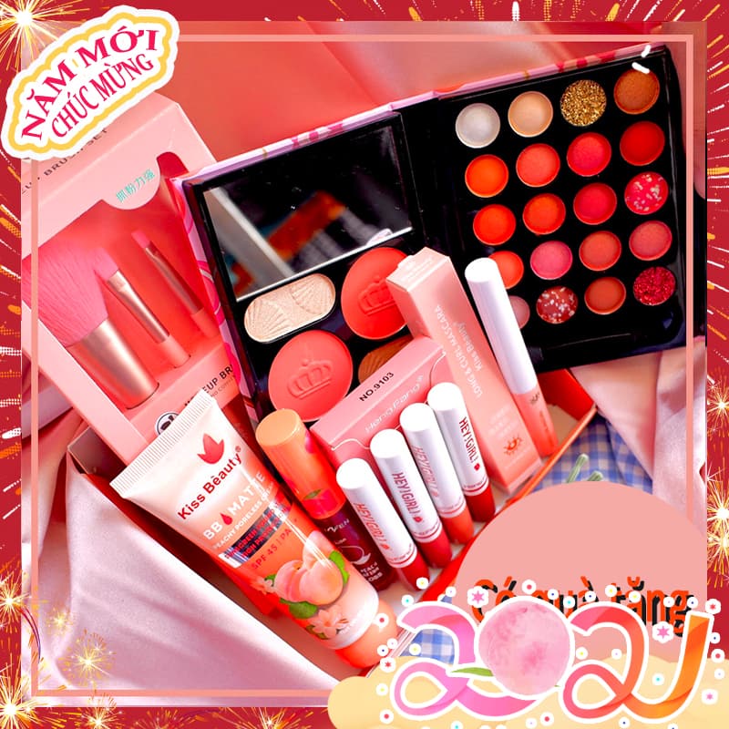 [HCM]【Kiss Belle Shop】Bộ mỹ phẩm trang điểm 9 món(1 bộ 4 cọ trang điểm + kem BB + khay trang điểm 28 màu + mascara + chì kẻ môi + 1 bộ 4 son)