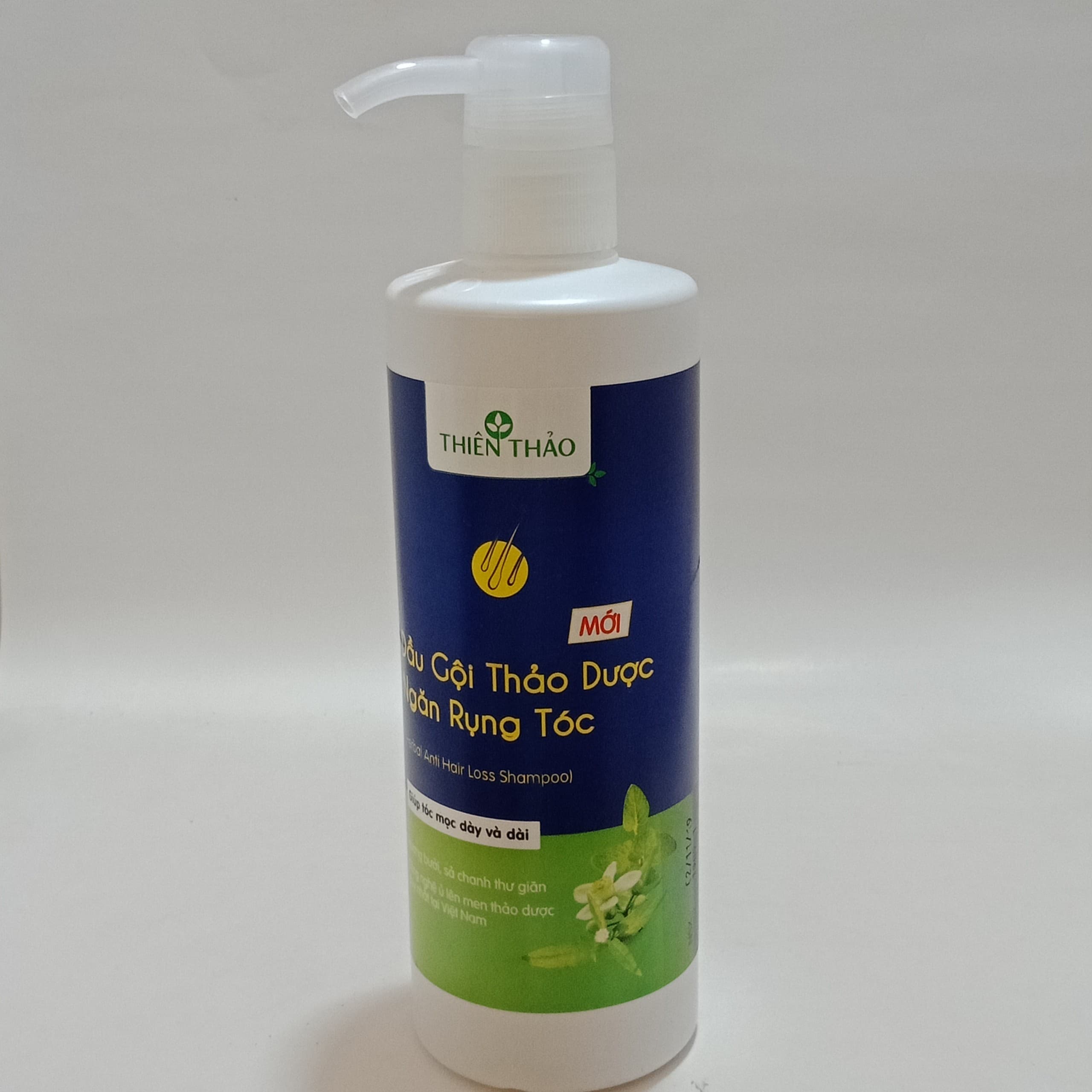 Dầu gội thảo dược Thiên Thảo chai 450ml