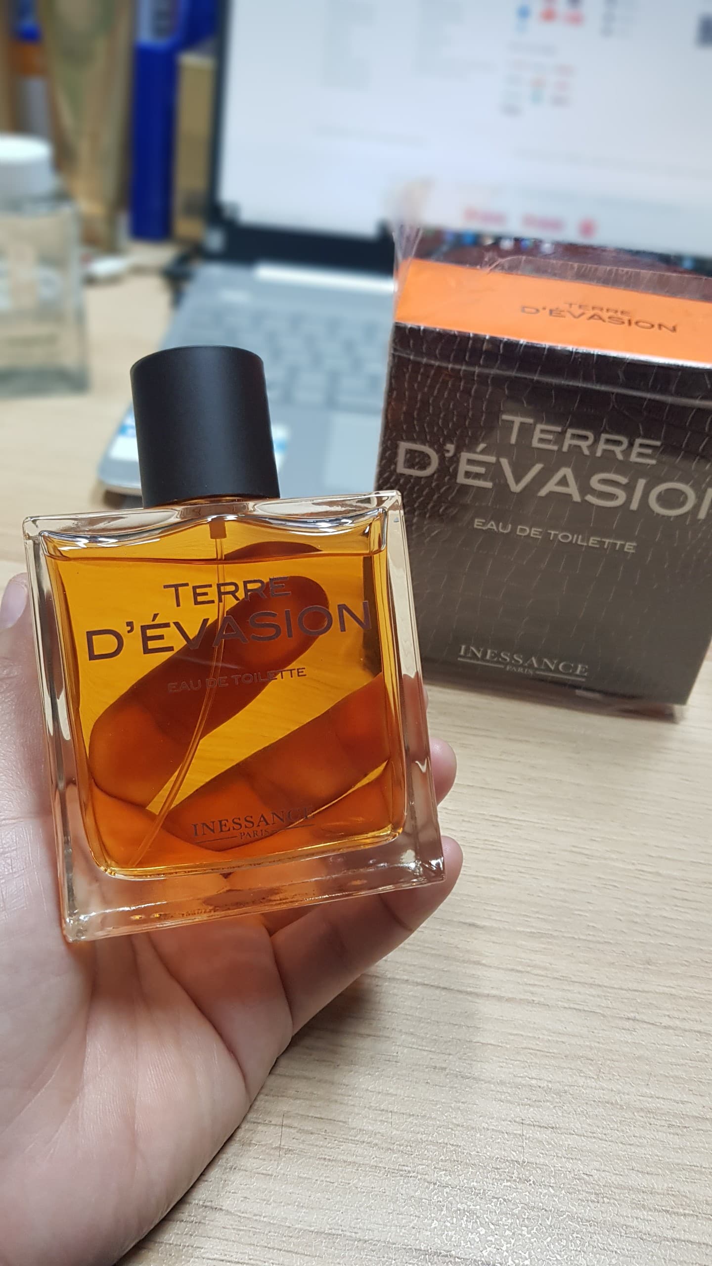 Nước hoa nam Inessance Terre DEvasion