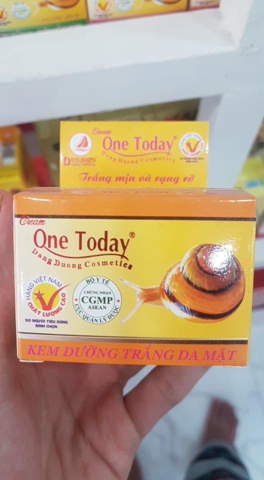 [HCM]Kem dưỡng trắng da mặt ONE TODAY