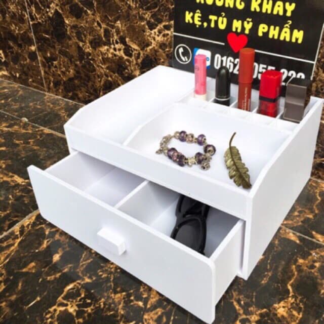 (Tặng lọ đựng cọ trang điểm) Kệ mỹ phẩm 25cm màu trắng