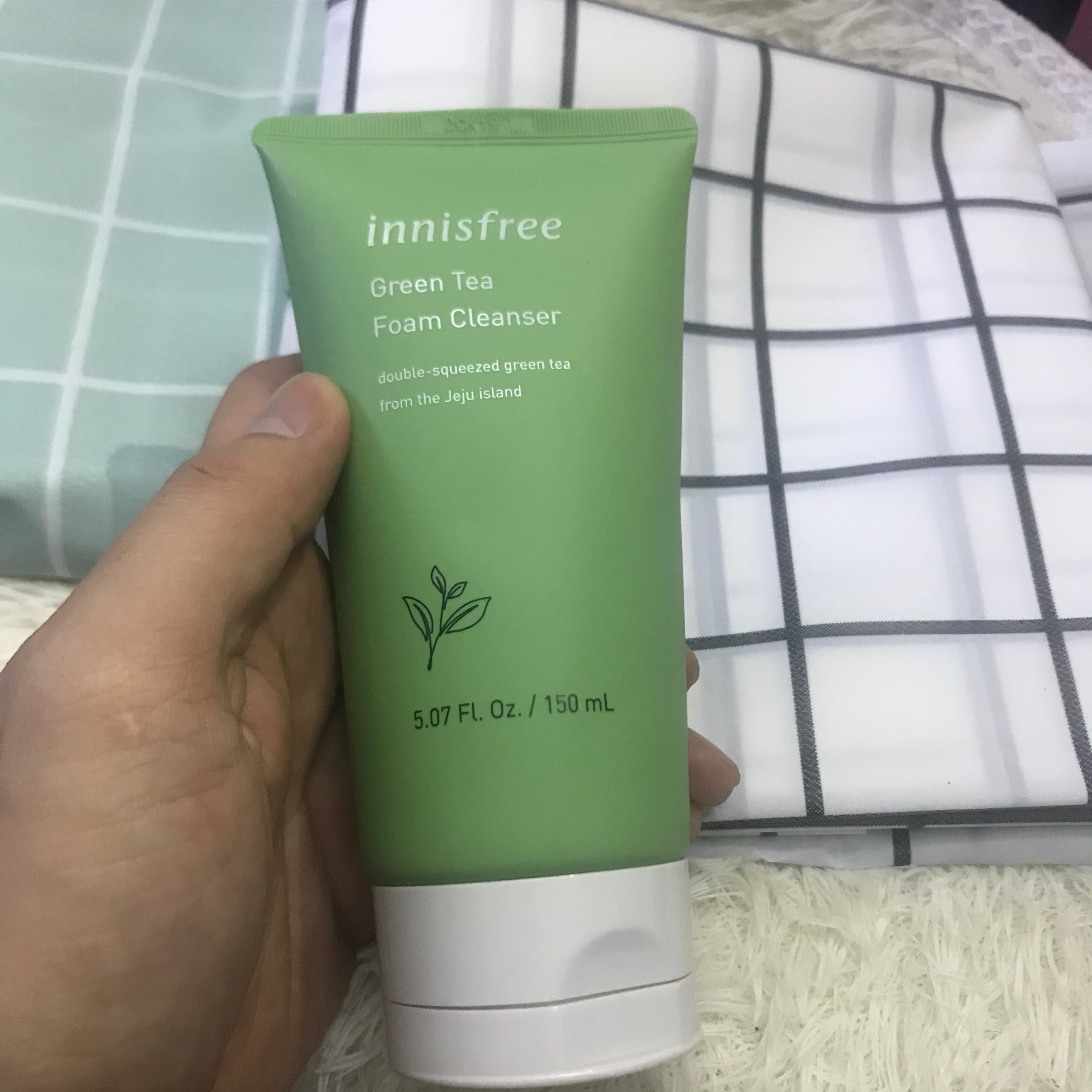 Sữa rửa mặt chiết xuất trà xanh INNISFREE (150ml)