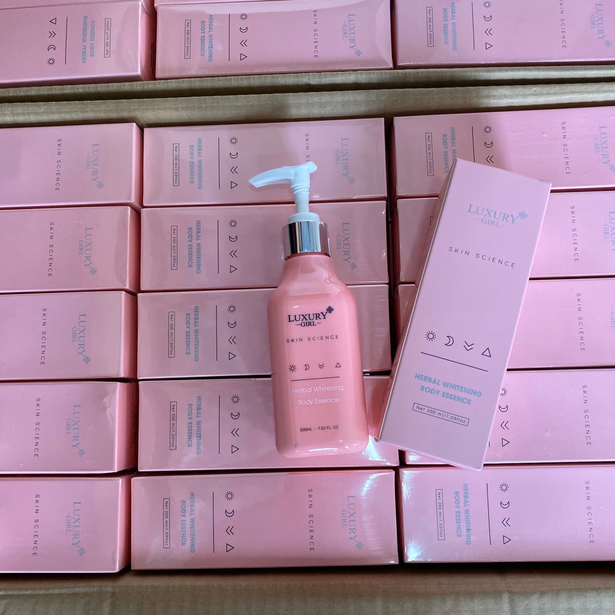 [HCM]Kem Dưỡng Trắng Da Chống Nắng Dành Cho Body Luxury Girl 200ml