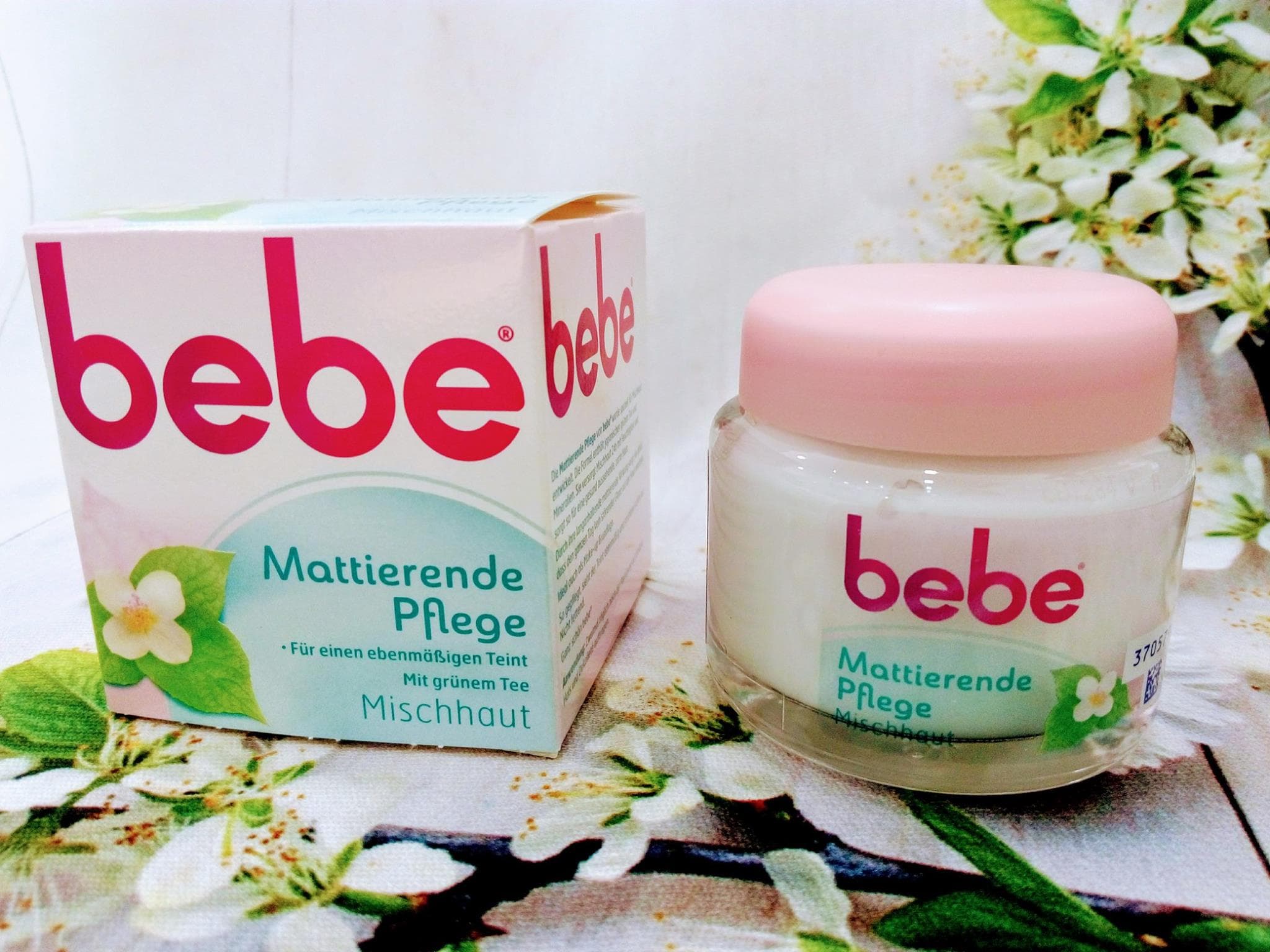 Kem dưỡng ẩm Bebe cho da dầu và hỗn hợp (50ml) xách tay Đức