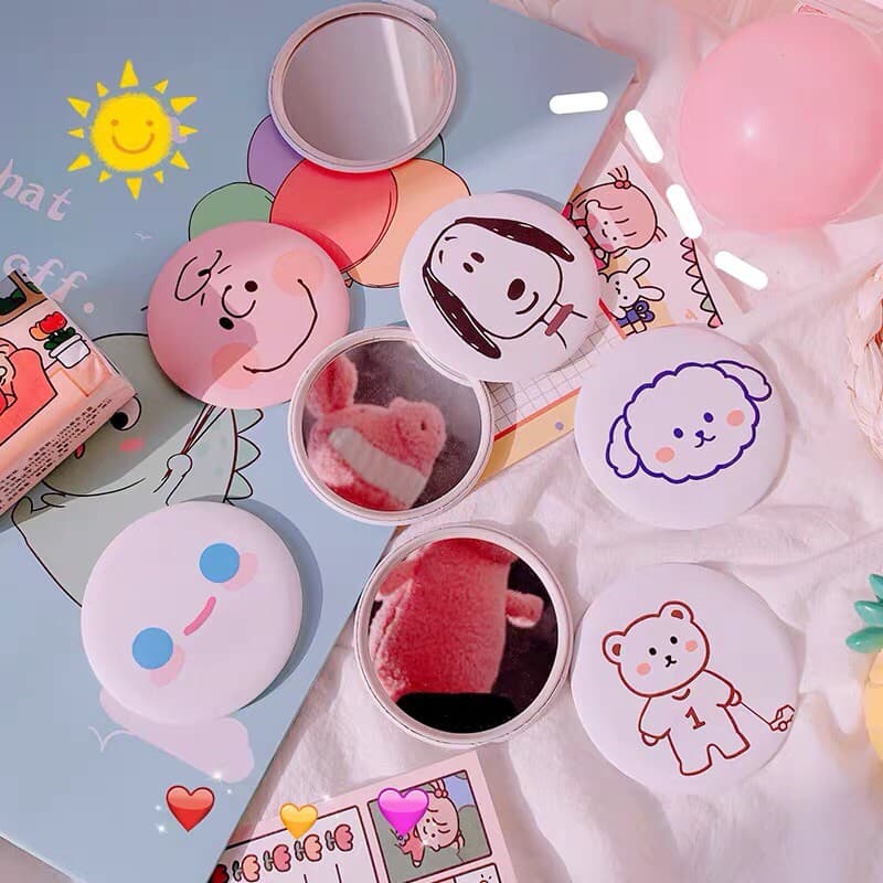 Gương trang điểm mini hình tròn nhỏ gọn bỏ túi tiện lợi nhiều mẫu in họa tiết hoạt hình dễ thương - mimomart HN