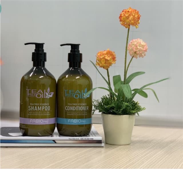 CẶP DẦU GỘI XẢ DƯỠNG CHẤT PHỤC HỒI TEA TREE ESSENCE FABIO 500ML X2