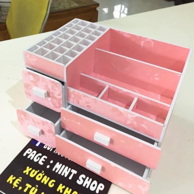 [HCM]Hộp đựng đồ trang điểm 4 hộc