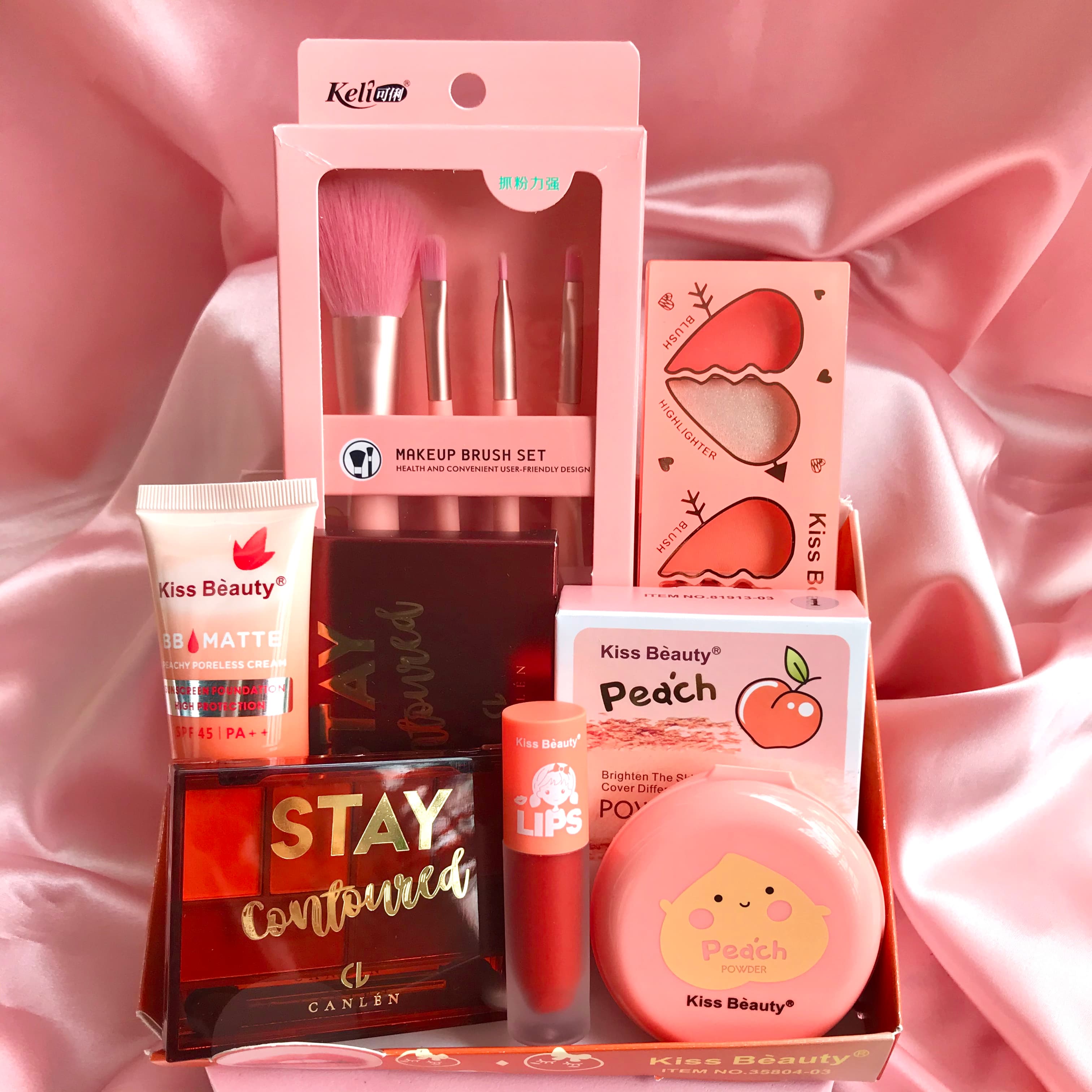 [HCM]【Kiss Belle Shop】Bộ mỹ phẩm trang điểm 6 món-Trọn bộ trang điểm (1 bộ cọ trang điểm + BB kem nền + phấn trang điểm + 6 màu phấn mắt + 6 màu phấn má hồng + son môi)