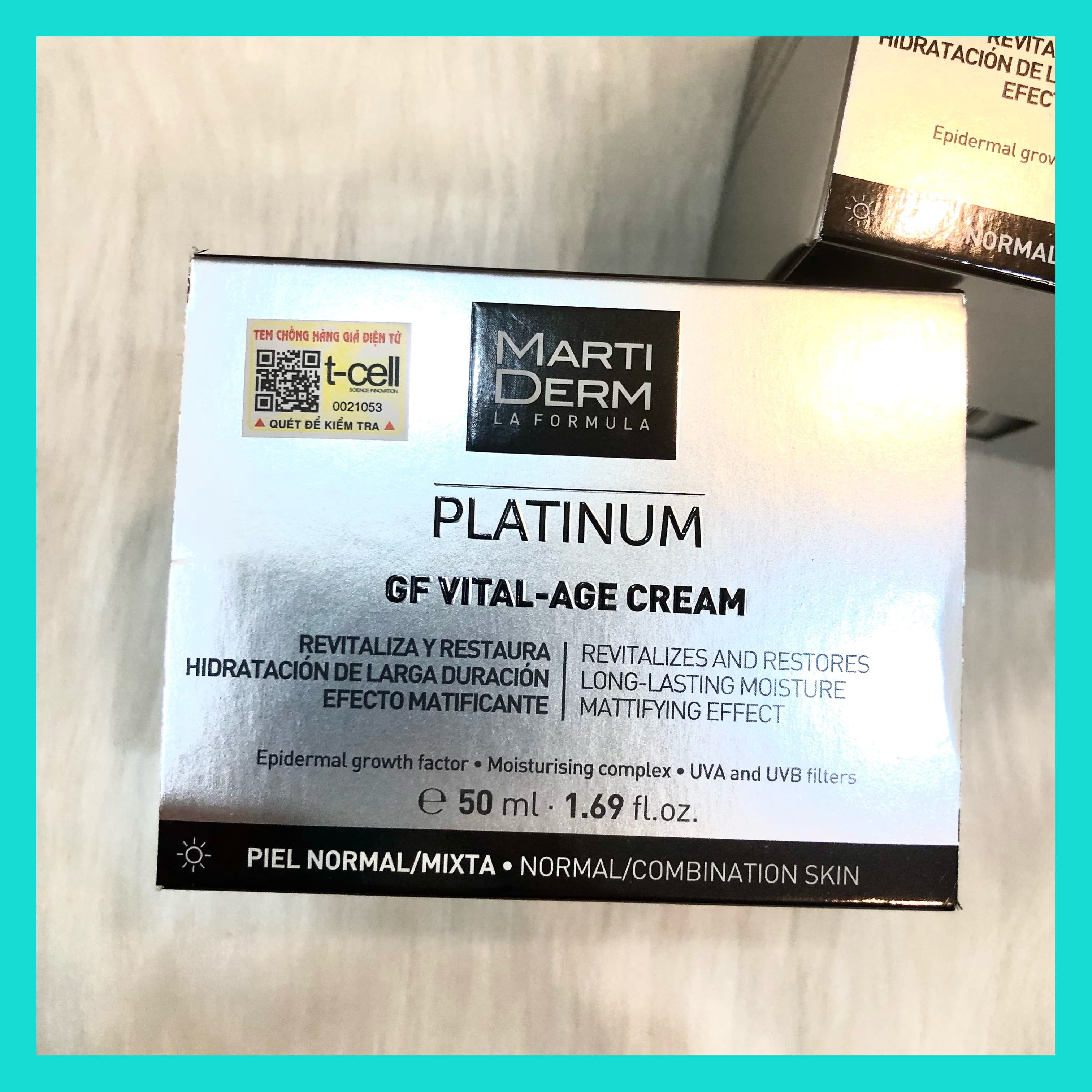 Kem Dưỡng Ngày Siêu Phục Hồi Chống Lão Hóa Đa Chức Năng MartiDerm Platinum GF Vital Age Cream