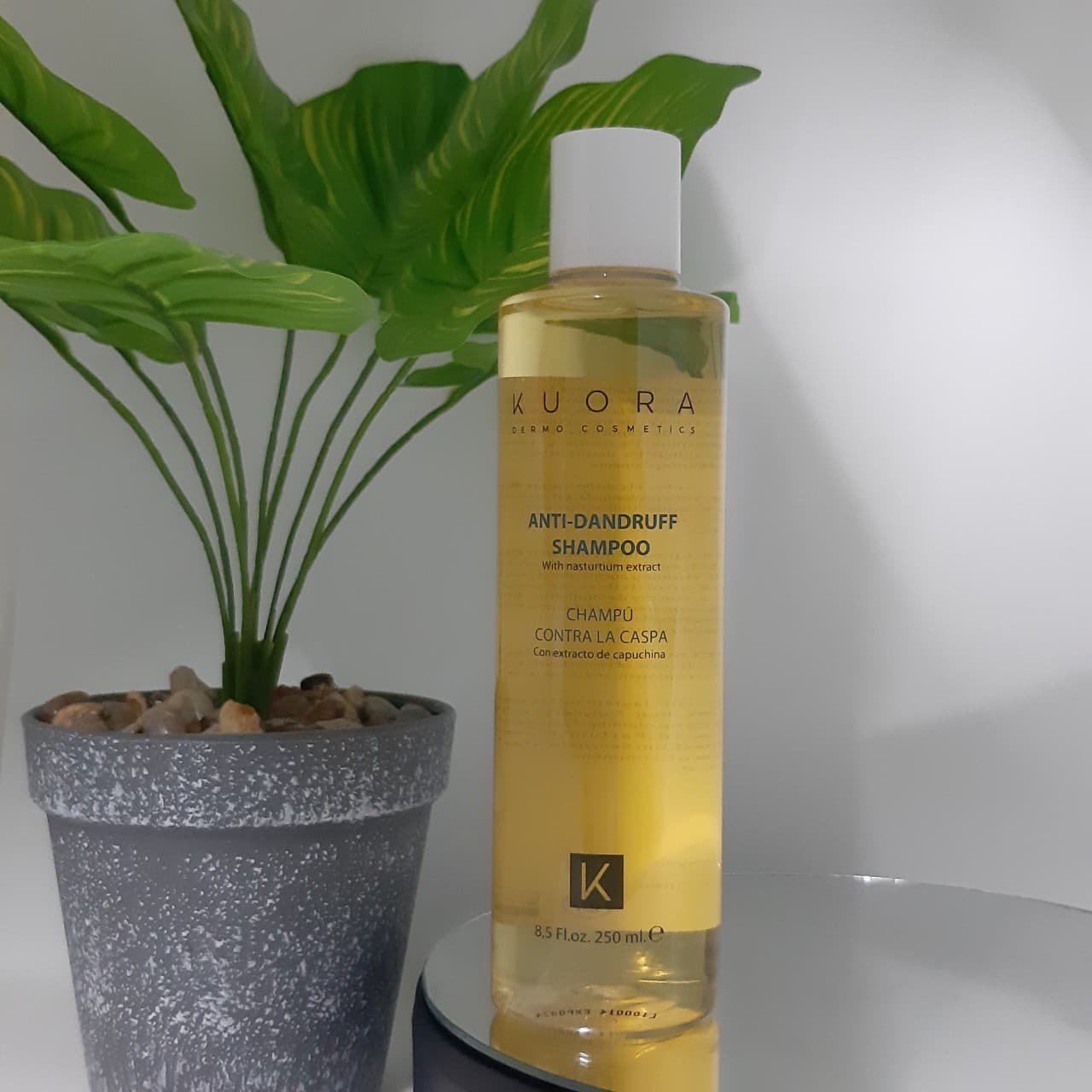 [HCM]Dầu Gội Trị Gàu Cao Cấp - Nhập Khẩu Châu Âu - ANTI DANDRFDRUFF SHAMPOO WITH NATURTIUM EXTRACT-  KUORA DERMOCOSMETIC